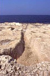 Thapsos_01.jpg (20013 byte)